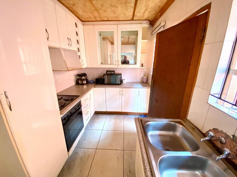 3 Bedroom Property for Sale in Protea South Gauteng