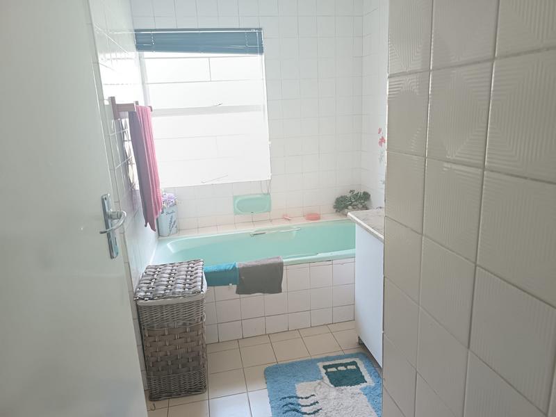 To Let 0 Bedroom Property for Rent in Glen Austin Gauteng