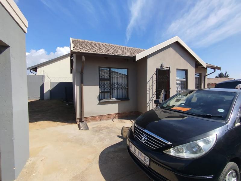 To Let 3 Bedroom Property for Rent in Kya Sands Gauteng