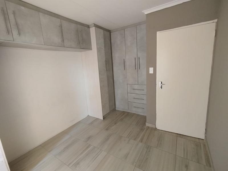 To Let 3 Bedroom Property for Rent in Kya Sands Gauteng