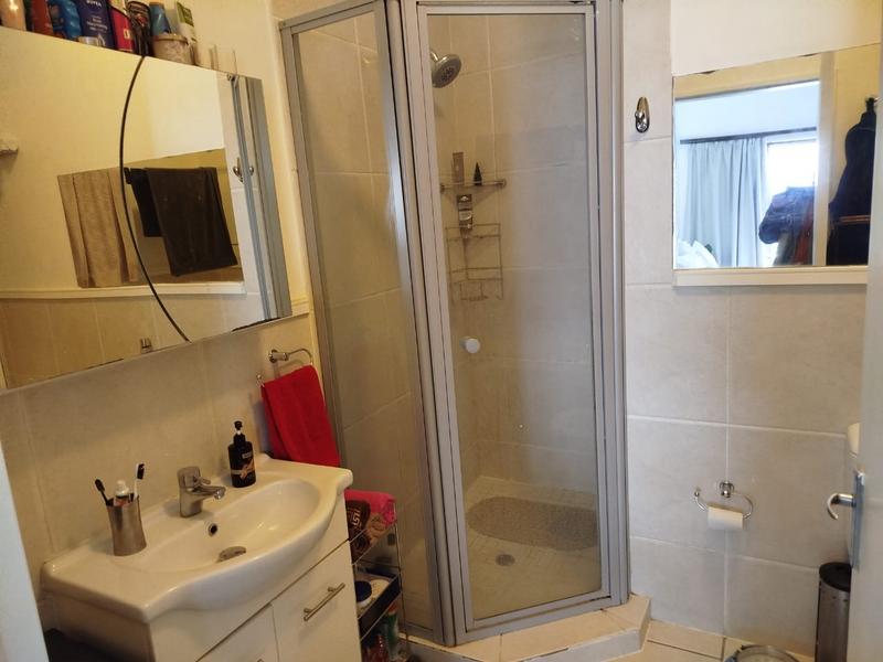 To Let 2 Bedroom Property for Rent in Bryanston Gauteng