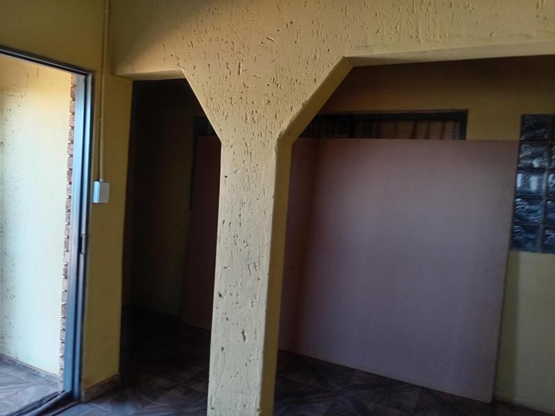 To Let 1 Bedroom Property for Rent in Moleleki Ext 3 Gauteng