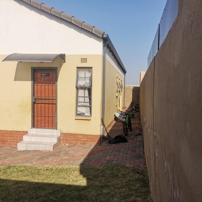 3 Bedroom Property for Sale in Fleurhof Gauteng