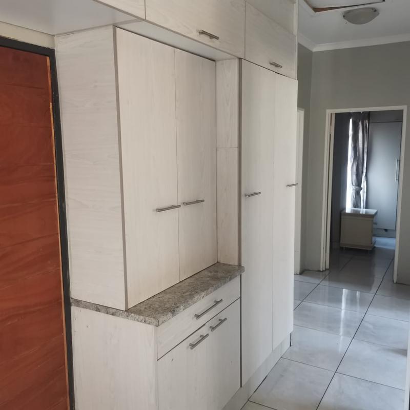 3 Bedroom Property for Sale in Fleurhof Gauteng
