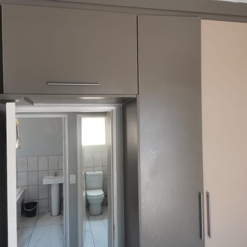 3 Bedroom Property for Sale in Fleurhof Gauteng