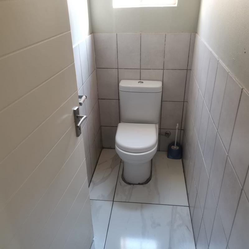 3 Bedroom Property for Sale in Fleurhof Gauteng