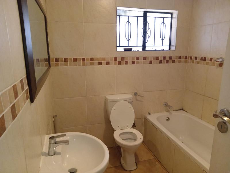 3 Bedroom Property for Sale in Chiawelo Gauteng