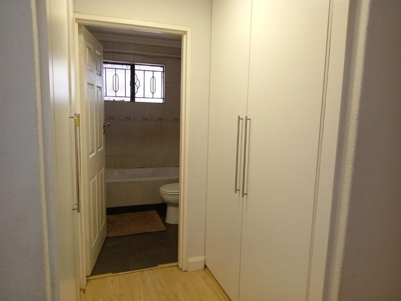 3 Bedroom Property for Sale in Chiawelo Gauteng
