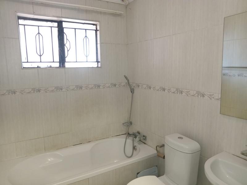 3 Bedroom Property for Sale in Chiawelo Gauteng