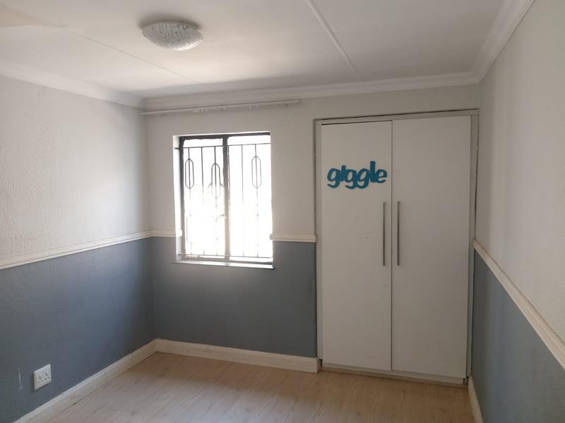 3 Bedroom Property for Sale in Chiawelo Gauteng