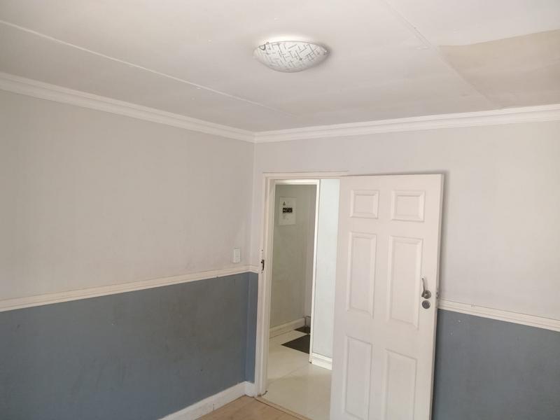 3 Bedroom Property for Sale in Chiawelo Gauteng
