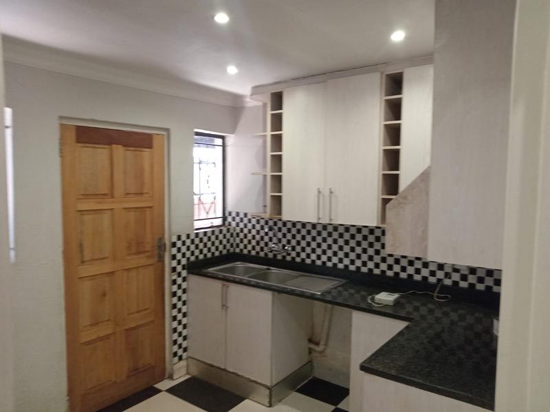 3 Bedroom Property for Sale in Chiawelo Gauteng