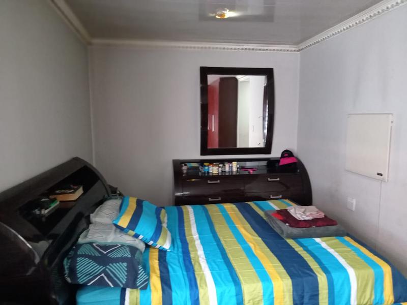 5 Bedroom Property for Sale in Jabulani Gauteng