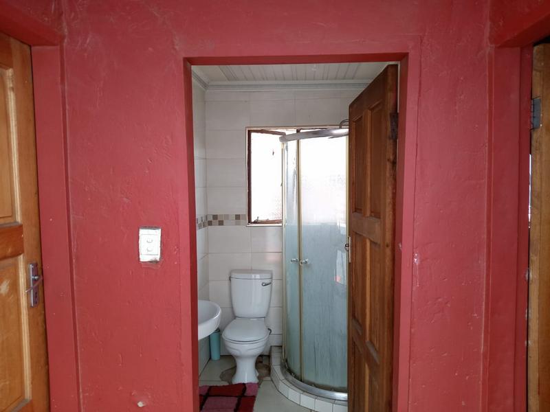 5 Bedroom Property for Sale in Jabulani Gauteng