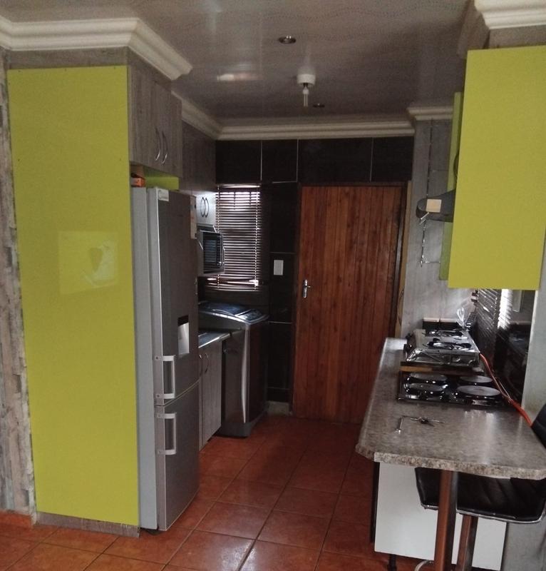 3 Bedroom Property for Sale in Protea Glen Gauteng