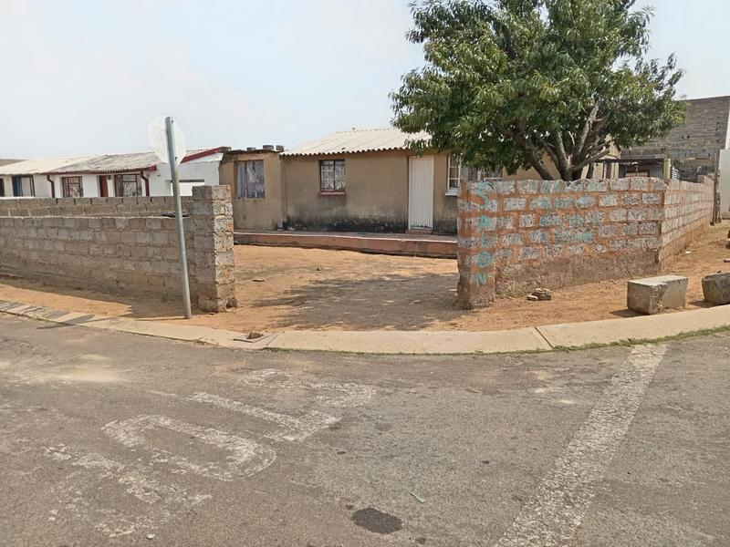 2 Bedroom Property for Sale in Meadowlands West Gauteng