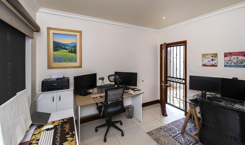 4 Bedroom Property for Sale in Bedfordview Gauteng