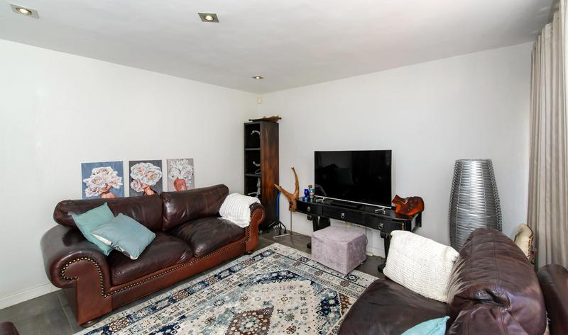 4 Bedroom Property for Sale in Bedfordview Gauteng