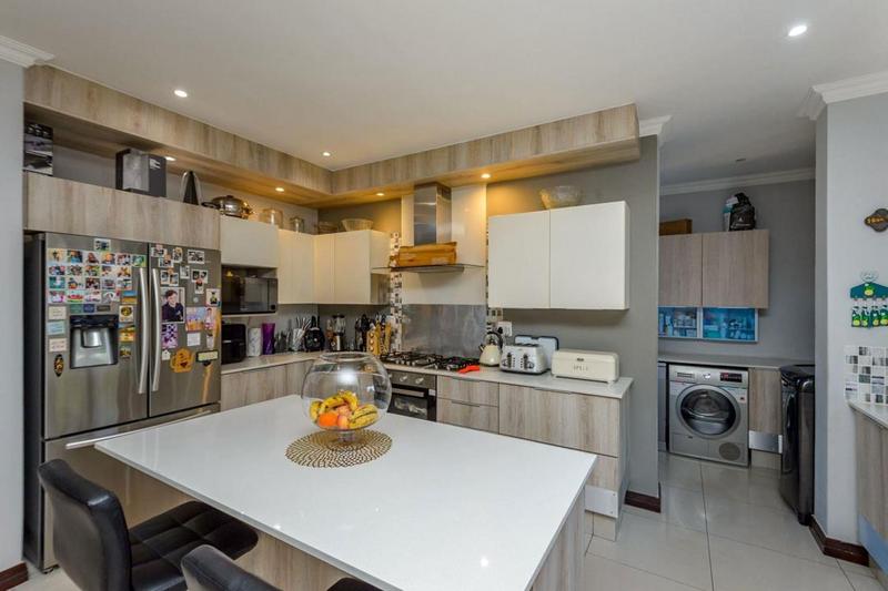 4 Bedroom Property for Sale in Parkhaven Gauteng