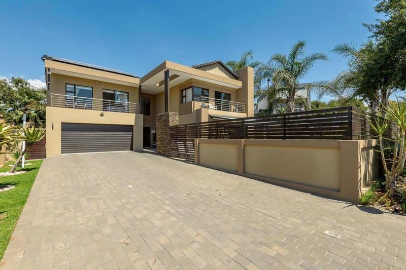 4 Bedroom Property for Sale in Parkhaven Gauteng