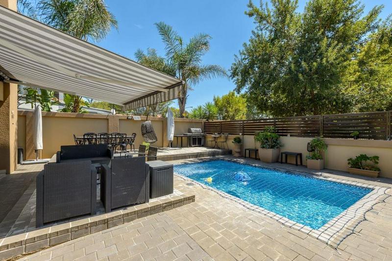 4 Bedroom Property for Sale in Parkhaven Gauteng