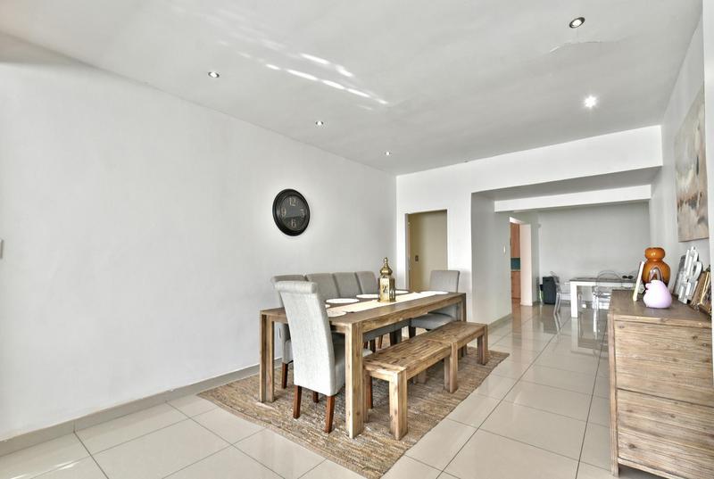 3 Bedroom Property for Sale in Discovery Gauteng