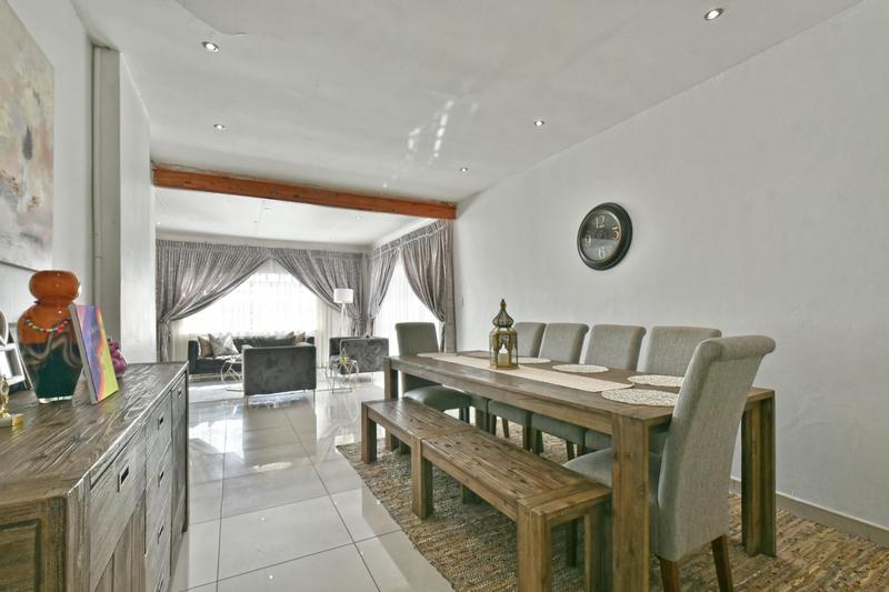 3 Bedroom Property for Sale in Discovery Gauteng