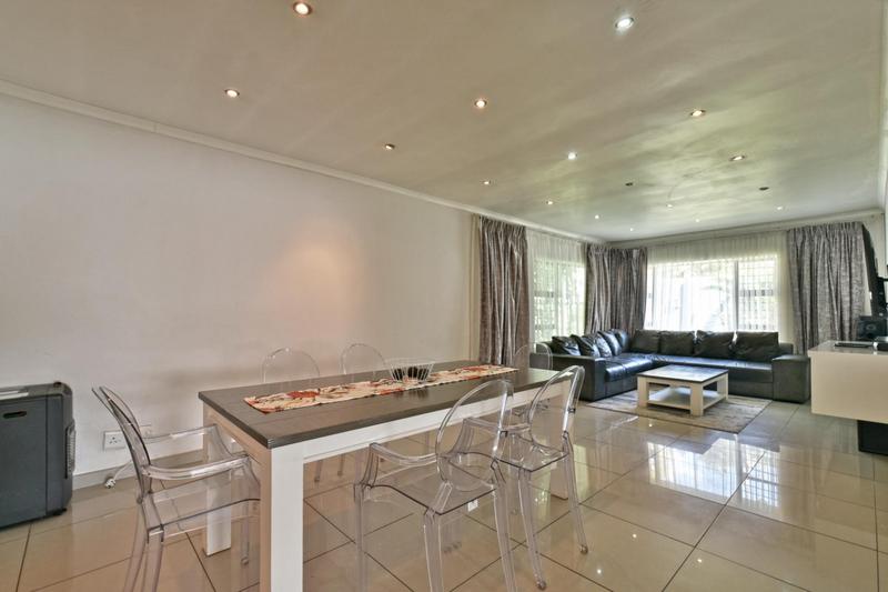 3 Bedroom Property for Sale in Discovery Gauteng