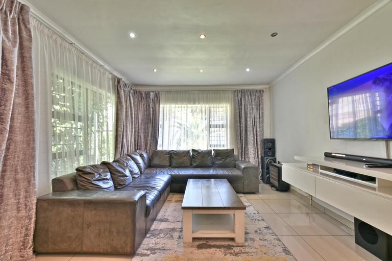 3 Bedroom Property for Sale in Discovery Gauteng