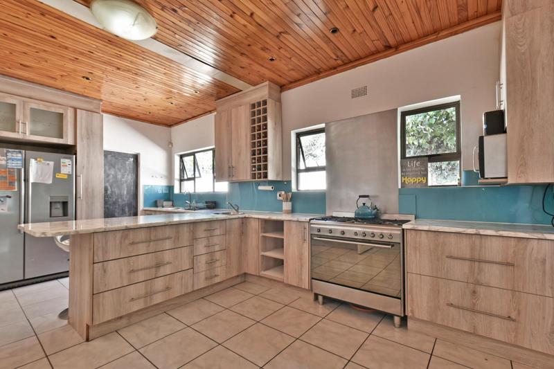 3 Bedroom Property for Sale in Discovery Gauteng