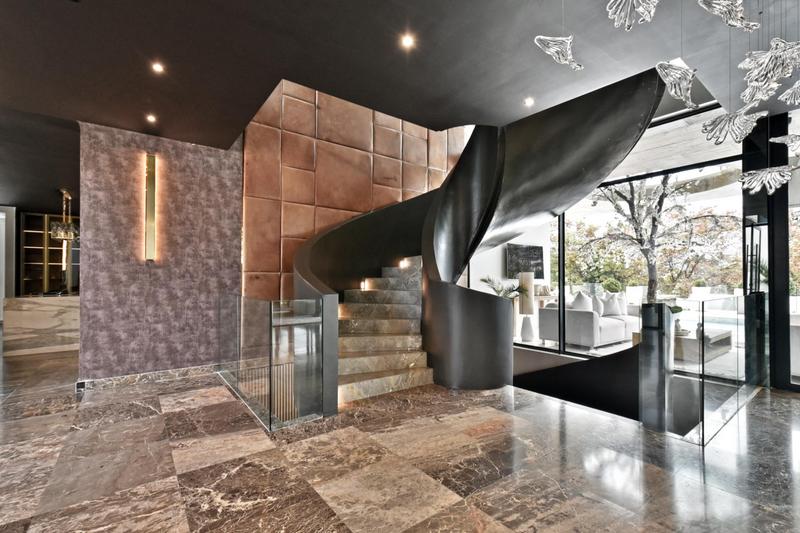 5 Bedroom Property for Sale in Bryanston Gauteng