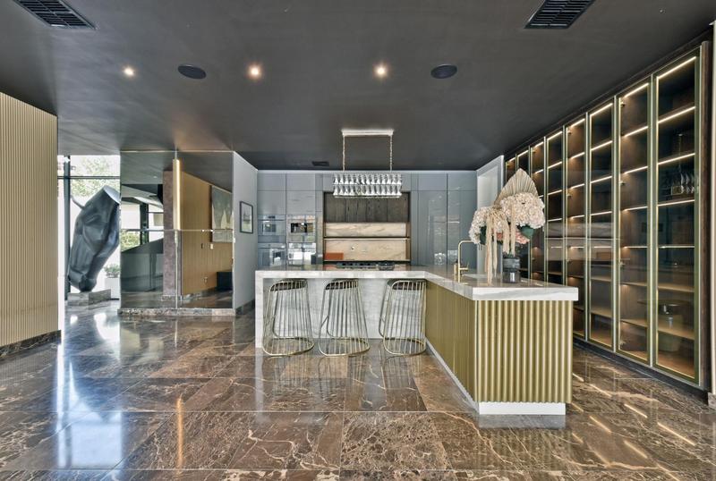 5 Bedroom Property for Sale in Bryanston Gauteng