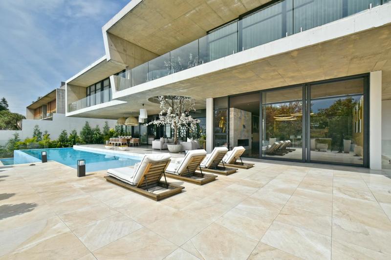 5 Bedroom Property for Sale in Bryanston Gauteng