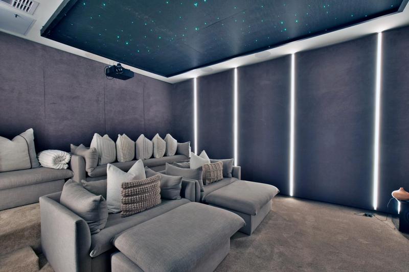 5 Bedroom Property for Sale in Bryanston Gauteng