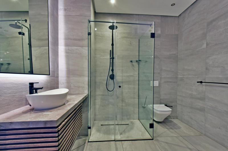 5 Bedroom Property for Sale in Bryanston Gauteng
