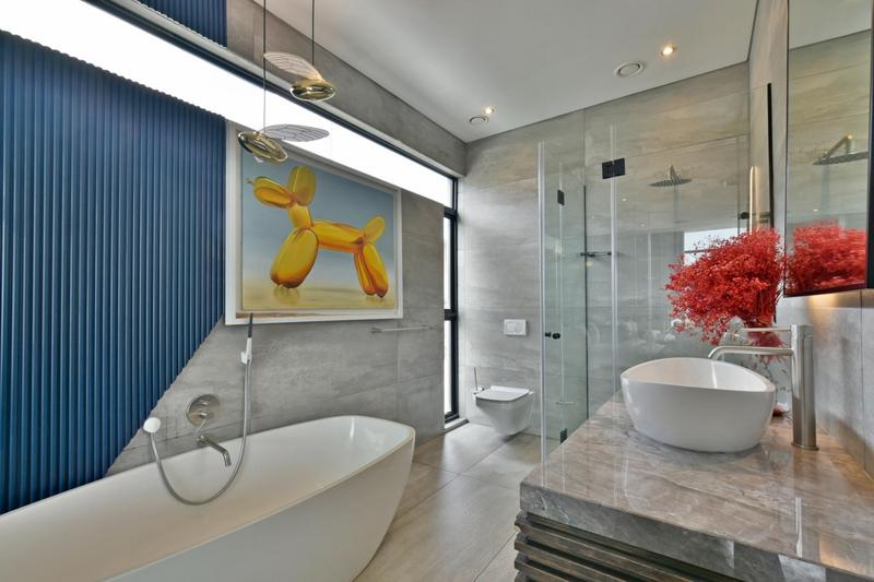 5 Bedroom Property for Sale in Bryanston Gauteng