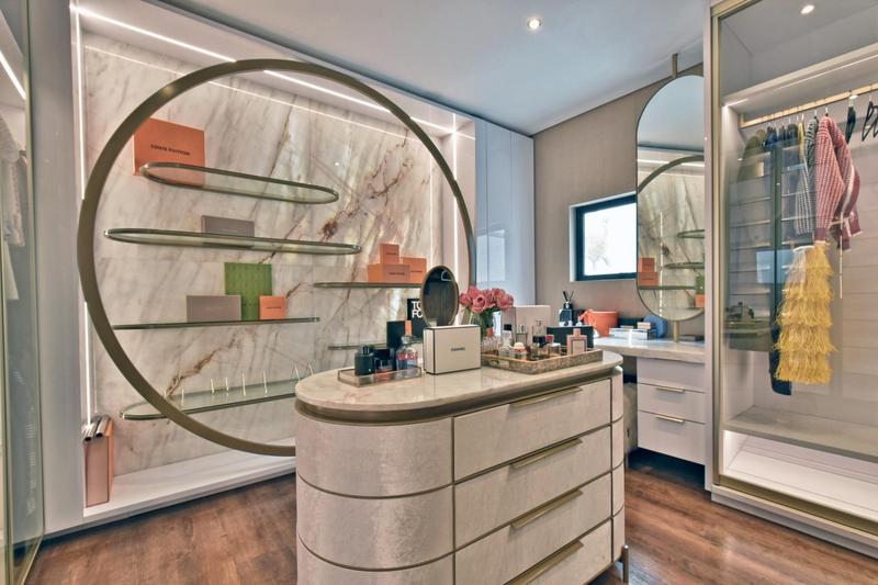 5 Bedroom Property for Sale in Bryanston Gauteng