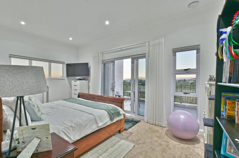 5 Bedroom Property for Sale in Eye of Africa Gauteng