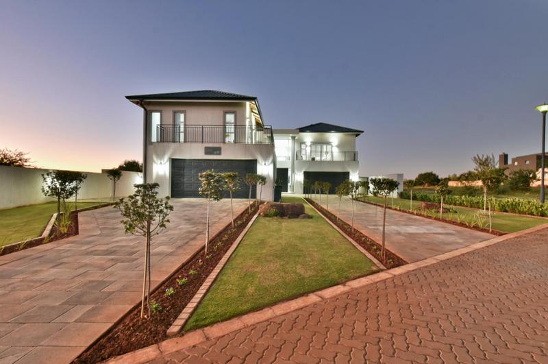 5 Bedroom Property for Sale in Eye of Africa Gauteng