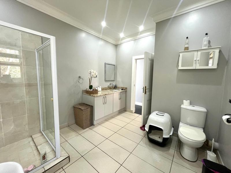 4 Bedroom Property for Sale in Midfield Estate Gauteng