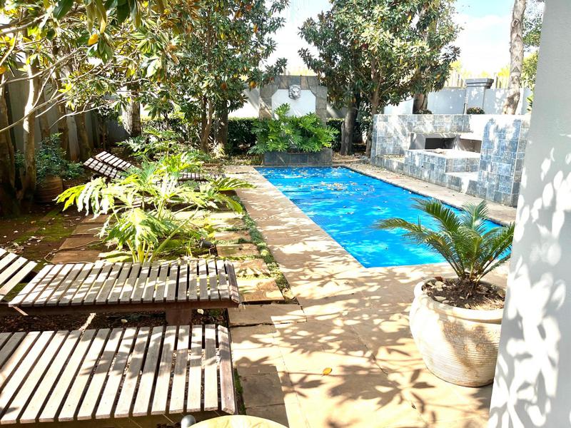 4 Bedroom Property for Sale in Midfield Estate Gauteng