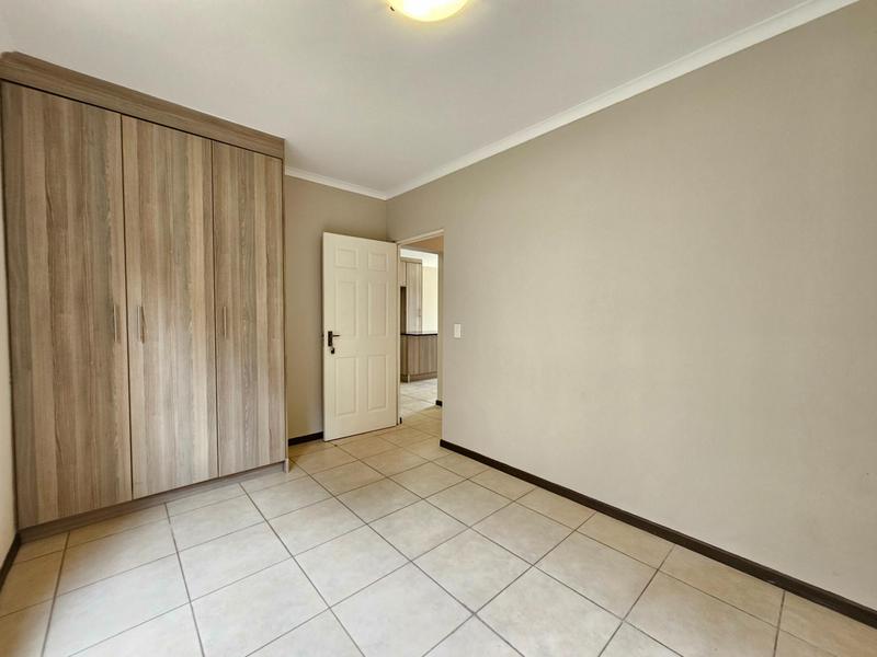 To Let 3 Bedroom Property for Rent in Ruimsig Gauteng