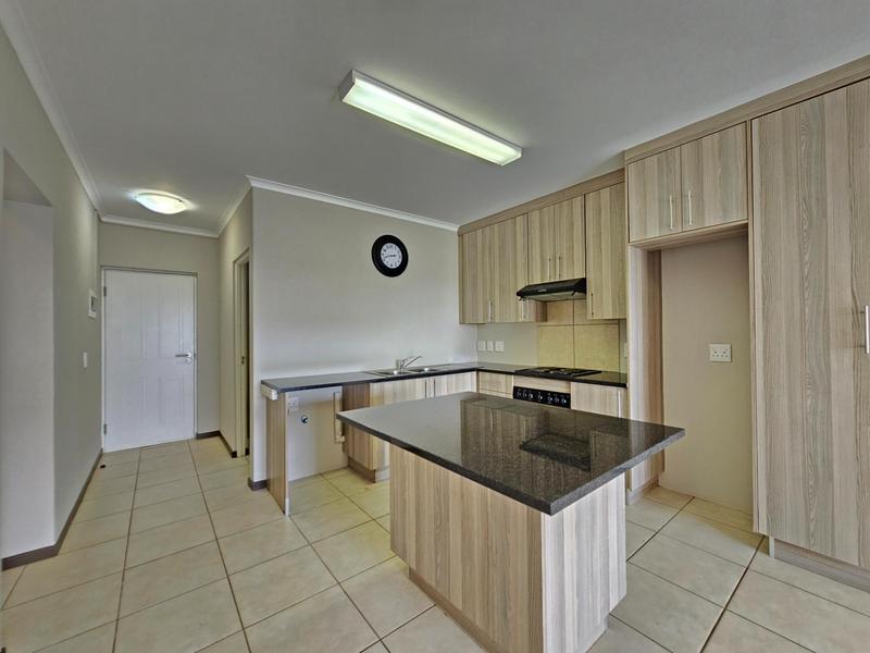 To Let 3 Bedroom Property for Rent in Ruimsig Gauteng