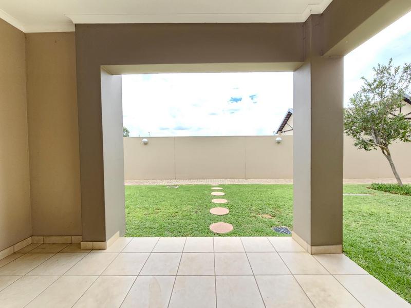 To Let 3 Bedroom Property for Rent in Ruimsig Gauteng