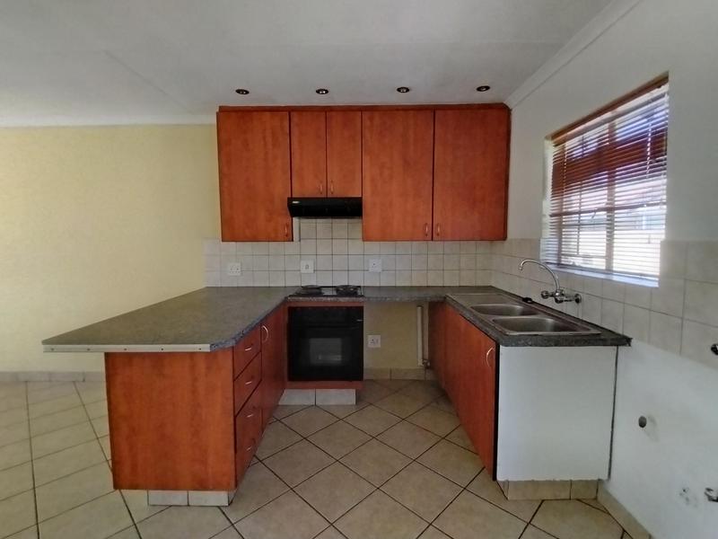 2 Bedroom Property for Sale in Montana Park Gauteng