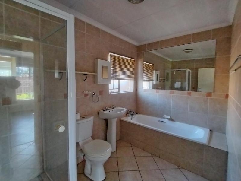 2 Bedroom Property for Sale in Montana Park Gauteng