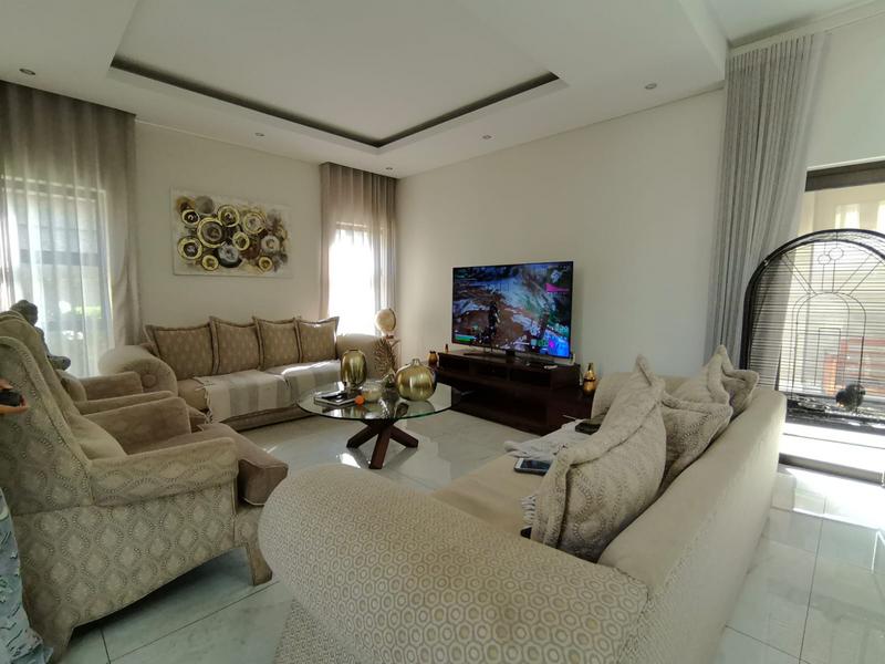 To Let 5 Bedroom Property for Rent in Bedfordview Gauteng
