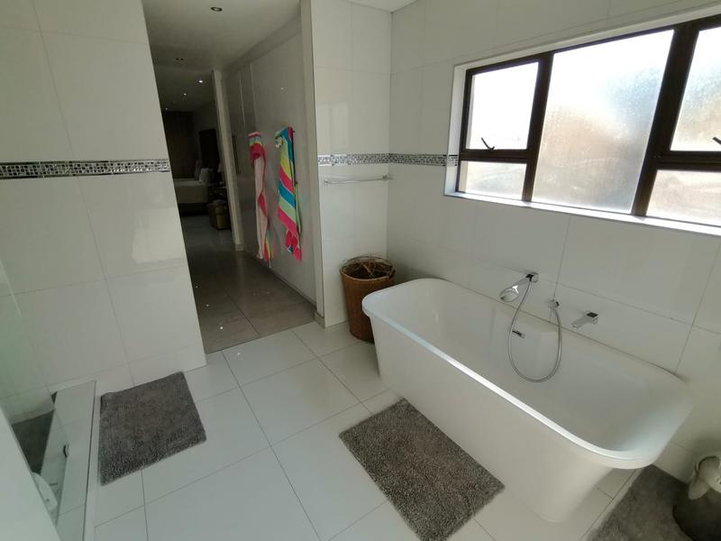 To Let 5 Bedroom Property for Rent in Bedfordview Gauteng