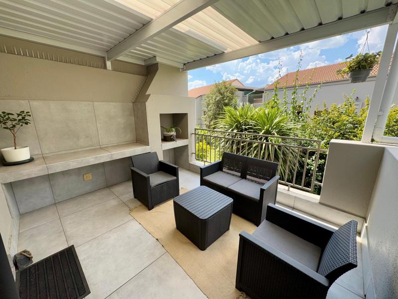 2 Bedroom Property for Sale in Bedfordview Gauteng