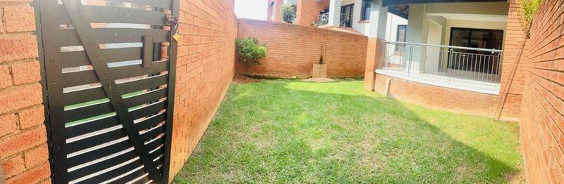 To Let 2 Bedroom Property for Rent in Greenstone Hill Gauteng